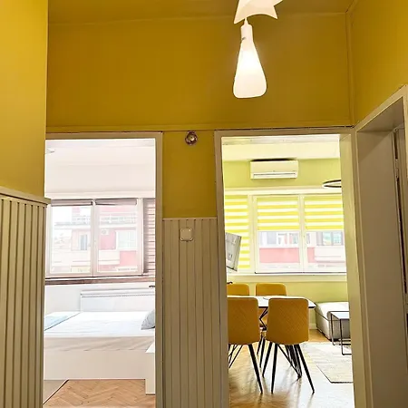 דירה 1 Bedroom Flat Center At Vitosha Blvd By Kvartiri Ltd סופיה