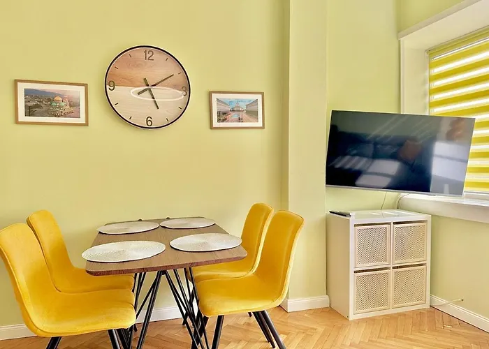 1 Bedroom Flat Center At Vitosha Blvd By Kvartiri Ltd Apartamento Sofía