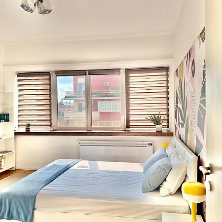 1bdr Flat In Center Of Vitoshka Blvd